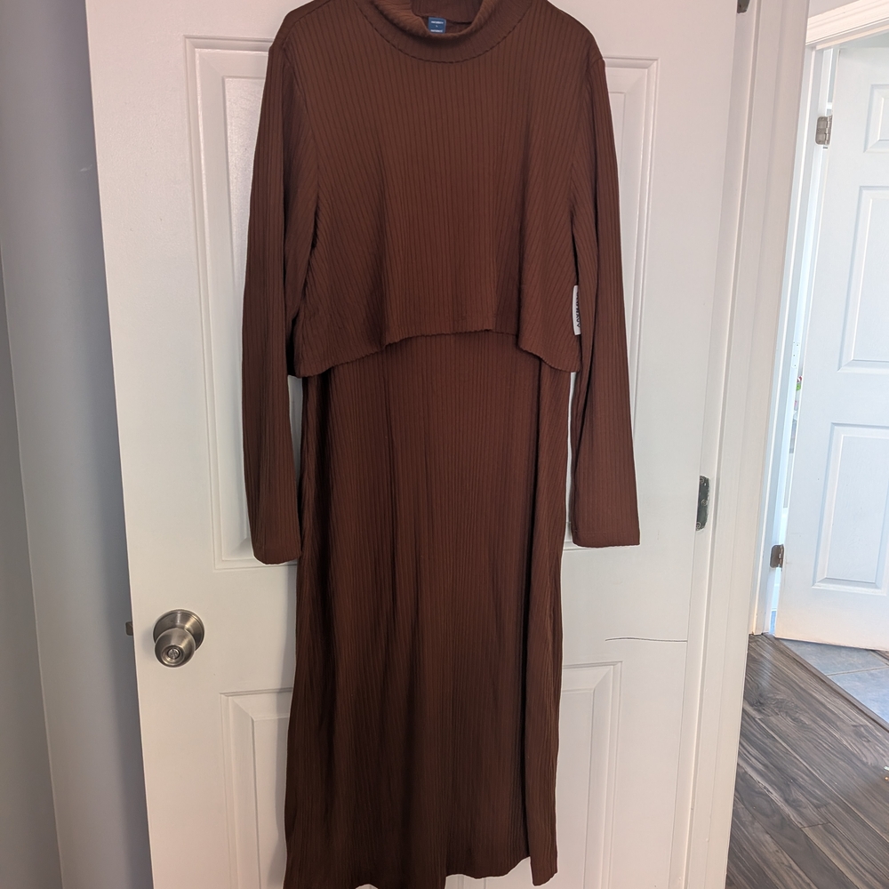 NWT Old Navy Brown Maternity/Nursing Dress